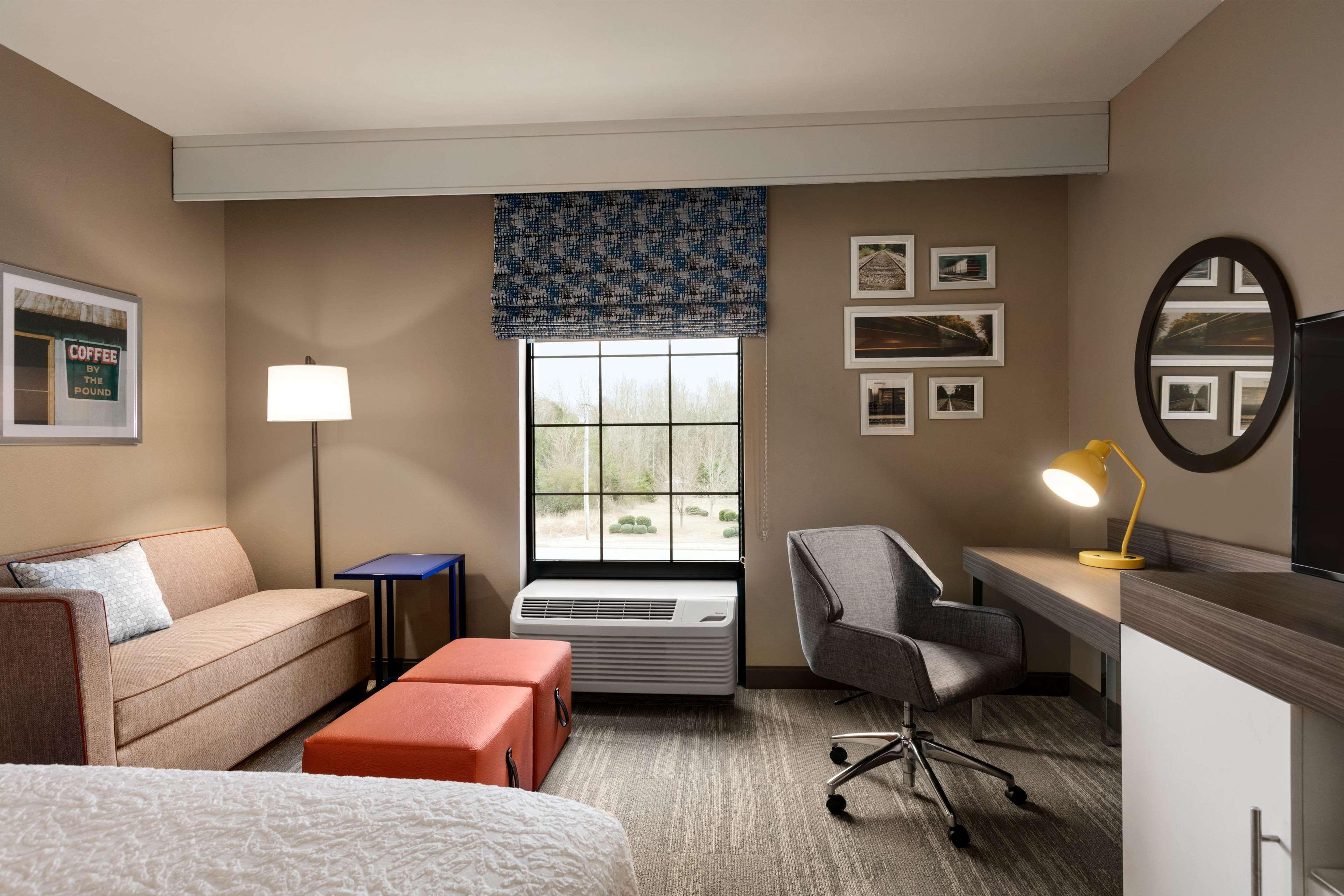 Hampton Inn Kernersville Bagian luar foto