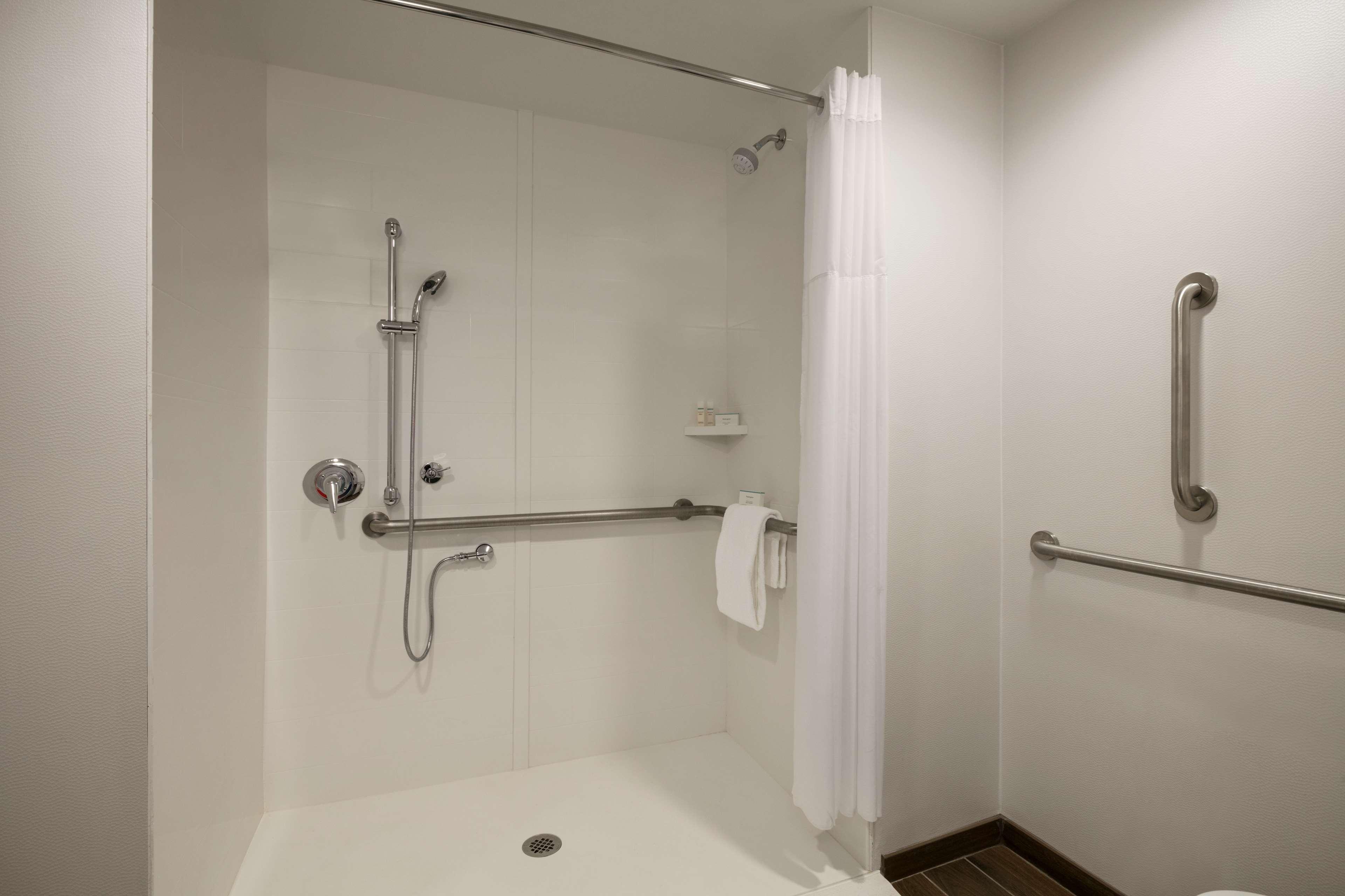 Hampton Inn Kernersville Bagian luar foto
