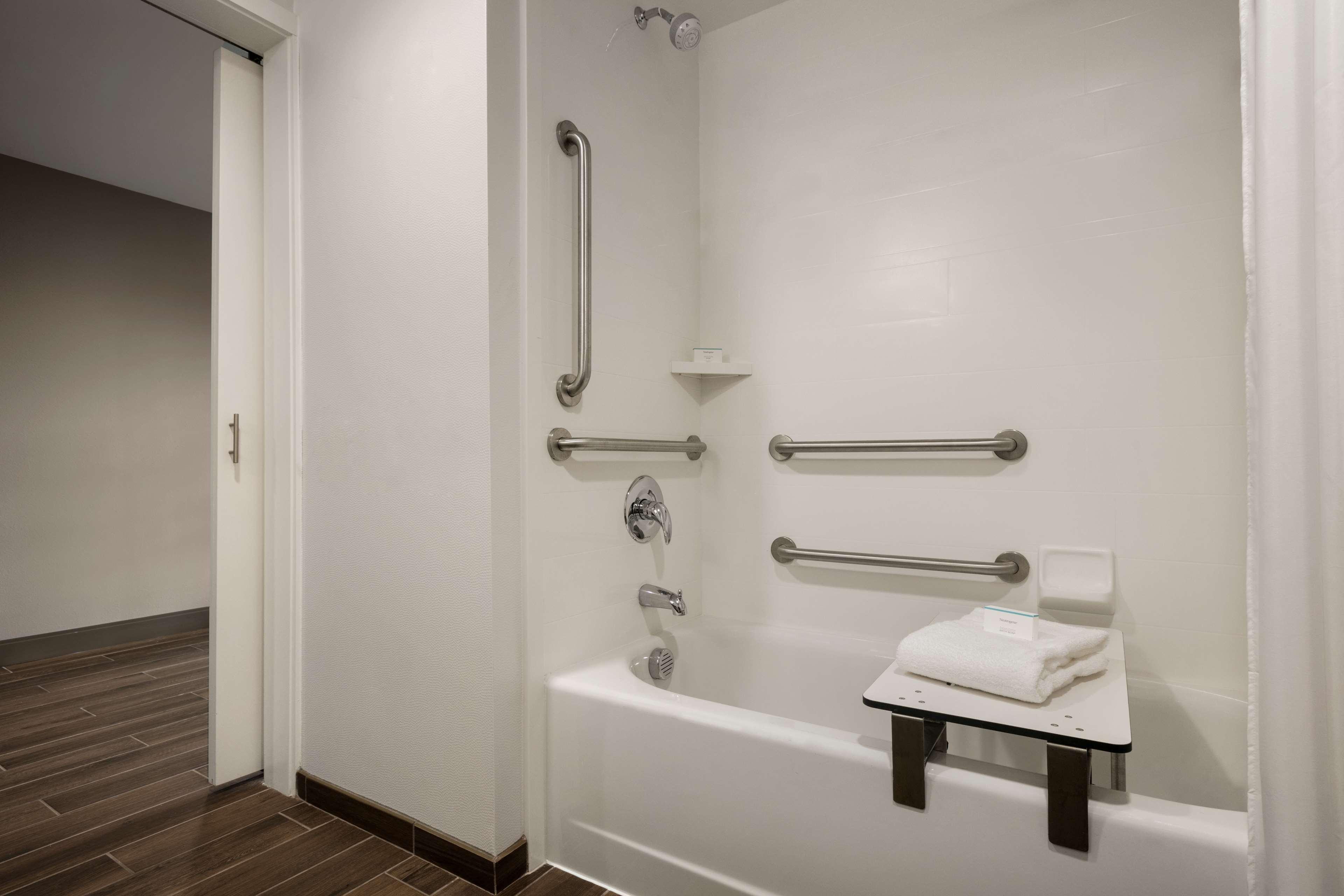 Hampton Inn Kernersville Bagian luar foto